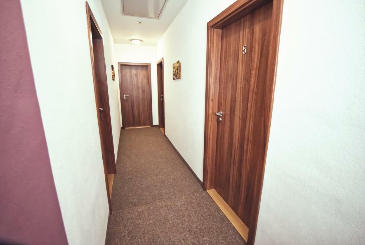 Penzion Kratochvil Dolni Dunajovice Bagian luar foto