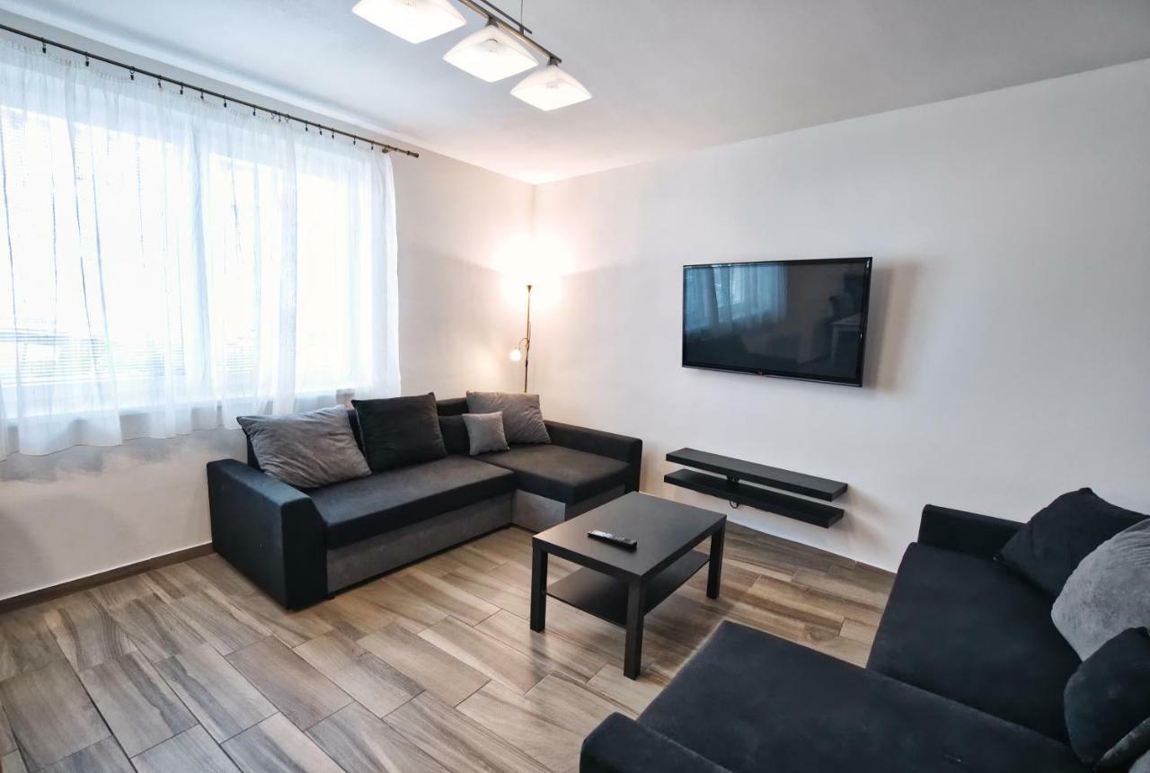 Penzion Kratochvil Dolni Dunajovice Bagian luar foto